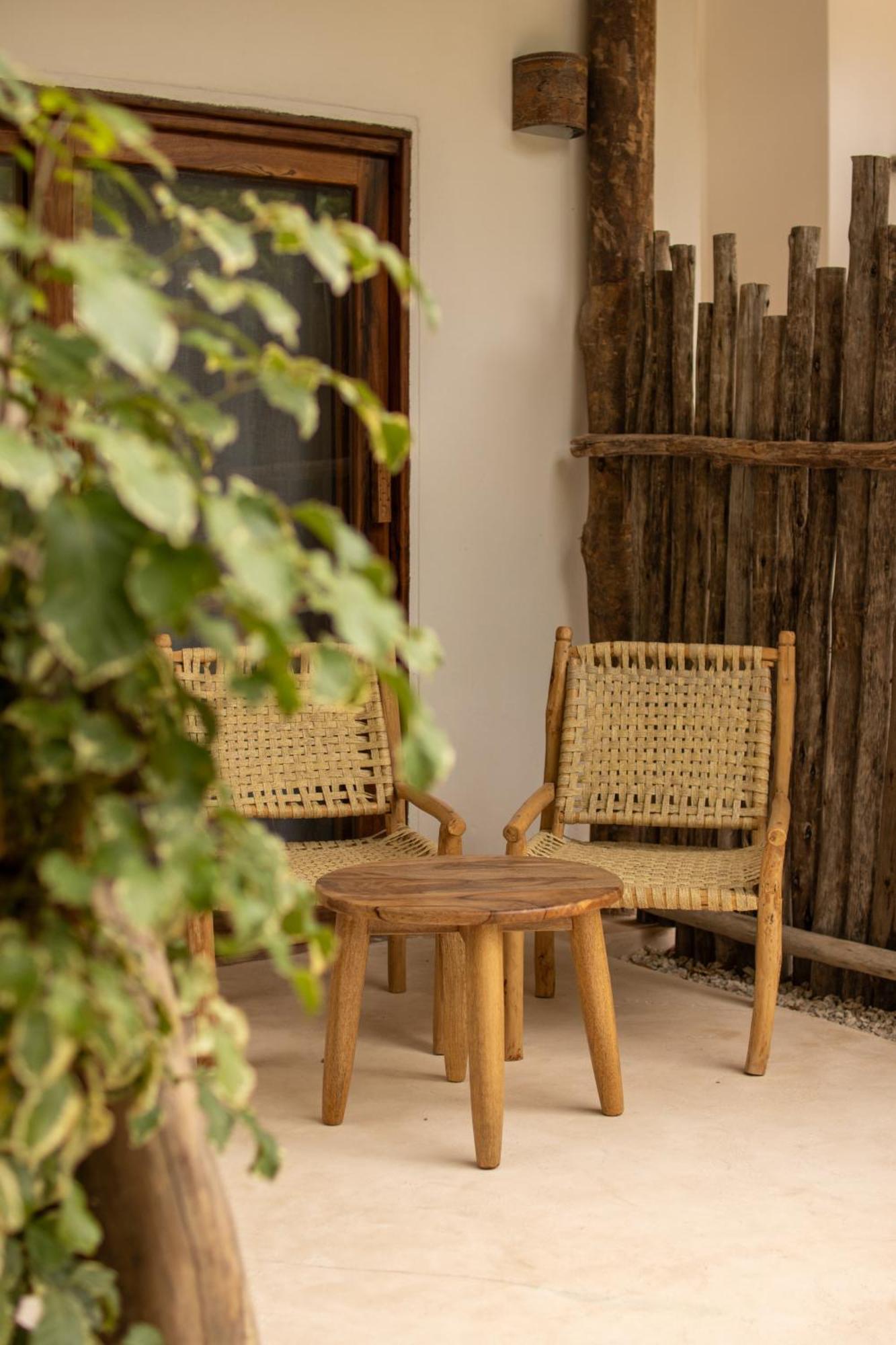 Mvuvi Boutique Resort Kiwengwa  ภายนอก รูปภาพ